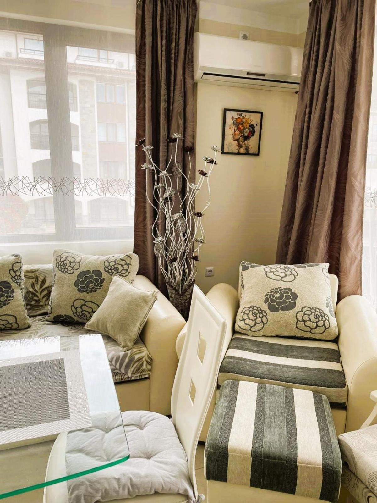 Sarafovo D&V Apartments Бургас Экстерьер фото