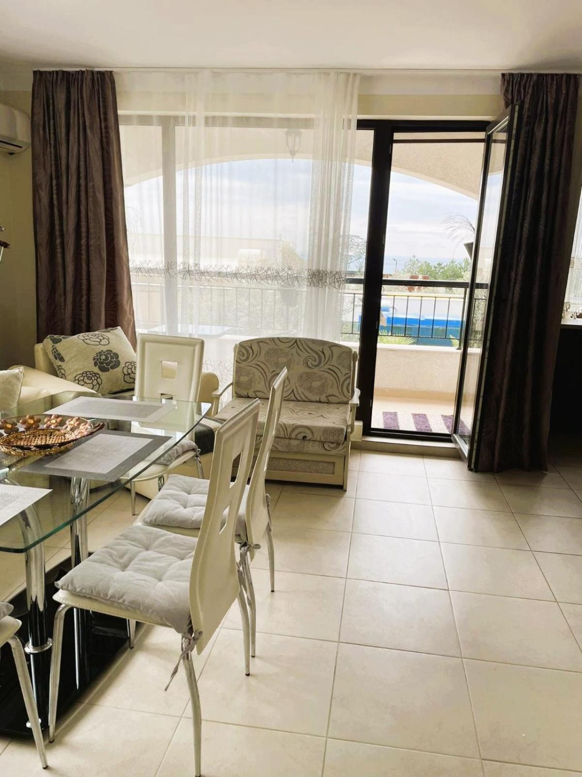 Sarafovo D&V Apartments Бургас Экстерьер фото